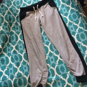women’s joggers
